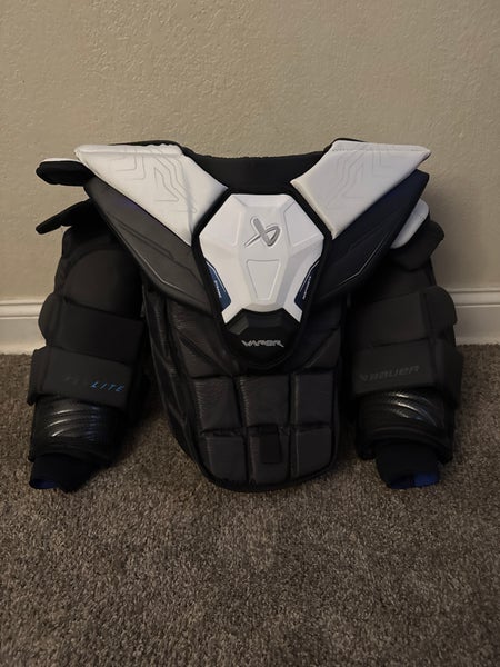 Small / Medium 2025 Bauer Goalie Chest Protector (New)