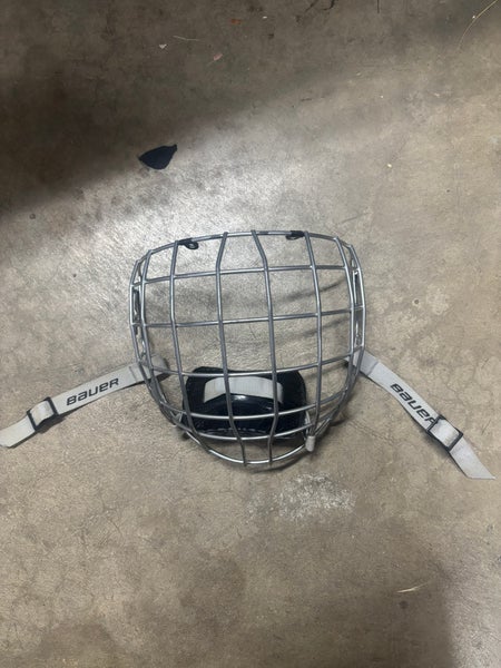 Bauer Full Cage (Used)