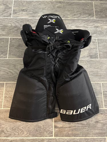 Women's Senior XS Bauer Vapor X-W Hockey Pants (Used)