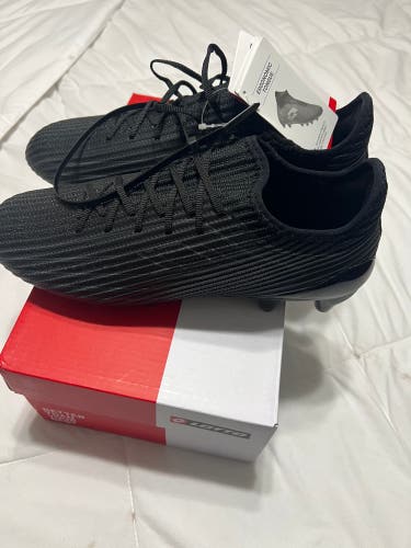 Black Unisex Size M 9.0 (W 10.0) Lotto Molded Cleats Cleats (New)