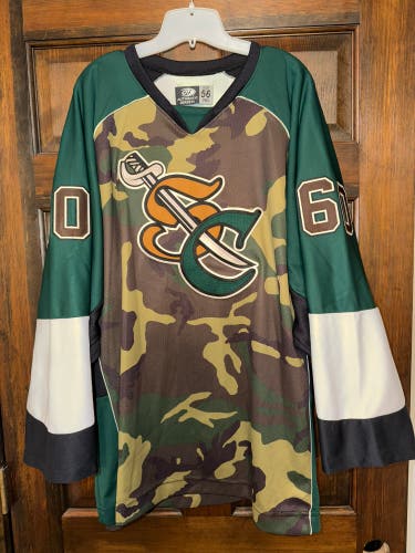 USED SIOUX CITY MUSKETEERS  HOCKEY JERSEY SIZE 56