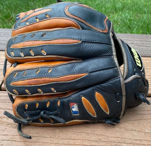 Wilson A3000 Exo Tech 10.75” Baseball Glove