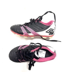 Used Umbro Soccer Cleats Black Youth 12.0 11860-S000300117