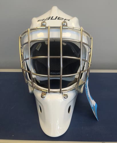 Senior Small Bauer 940 Goalie Mask (New)
