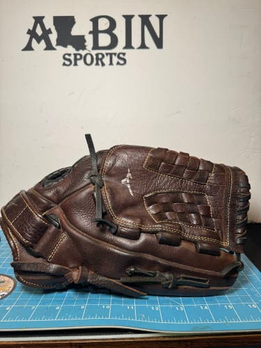 Mizuno Supreme RH Softball Glove 12.5" (Used)