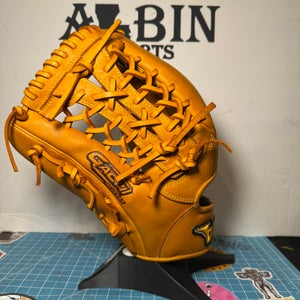 Mizuno GACH Myth LH Infield Baseball Glove 11.75" (Used)