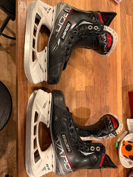 2021 Bauer Vapor 3X Hockey Skates Size 4 (Used)