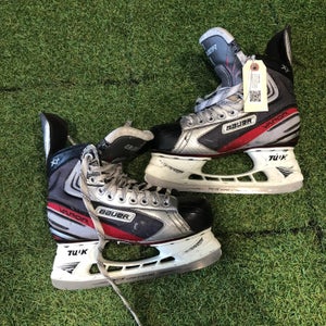 Senior Bauer Vapor X3.0 Hockey Skates Regular Width Size 6.0 (Used)