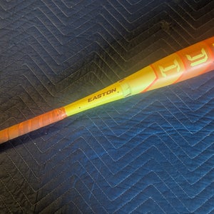 USA 2025 Easton Hype Fire Composite (-10) 21 oz 31"