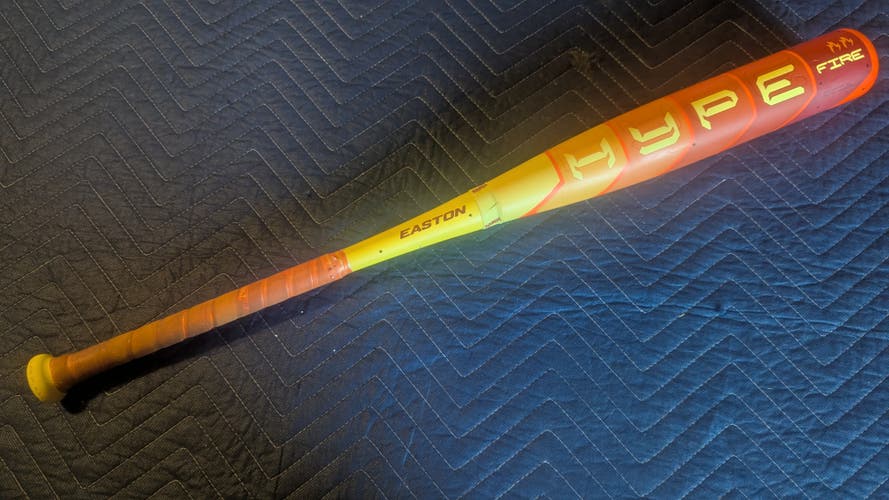 USA 2025 Easton Hype Fire Composite (-10) 21 oz 31"