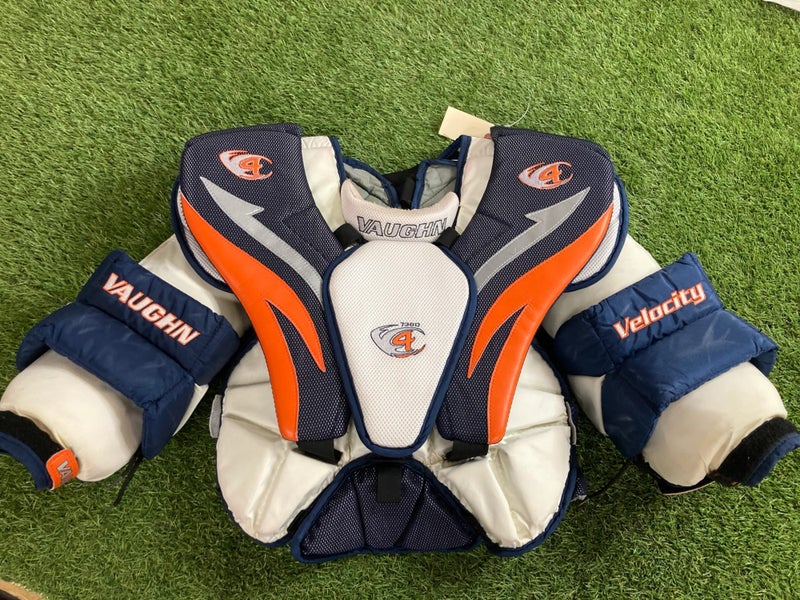 Vaughn V4 7360 Goalie Chest Protector | Junior Large