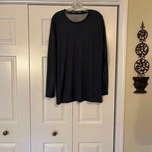 Men’s XL Nike Pro Dri-Fit long sleeve tee shirt