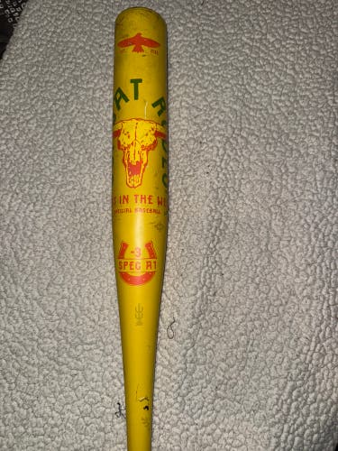 2025 Combat MFG Spec A1 Alloy BBCOR Certified Bat (-3) 30 oz 33" (Used)