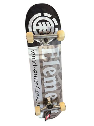 Used Element ELEMENT COMPLETE Complete Skateboard White 8" 10299-S000302240