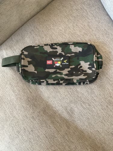 Rare Easton Army Bag