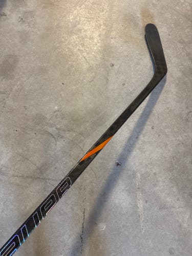 87 Flex Custom P28 Senior Bauer Nexus Tracer Right Hand Hockey Stick Pro Stock NHL (New)