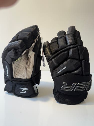 Bauer Supreme Mach Gloves 13" (New)
