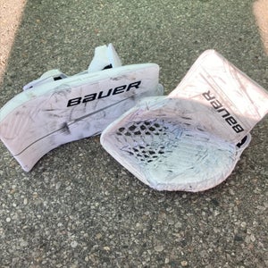 Intermediate Bauer GSX Full Right Goalie Glove & Blocker
