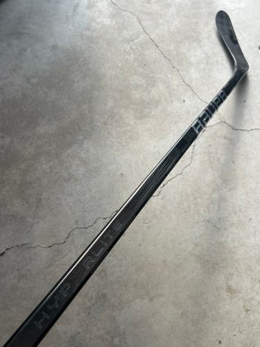 77 Flex P28 Senior Bauer Vapor Hyperlite 2 Left Hand Hockey Stick Pro Stock NHL (New)