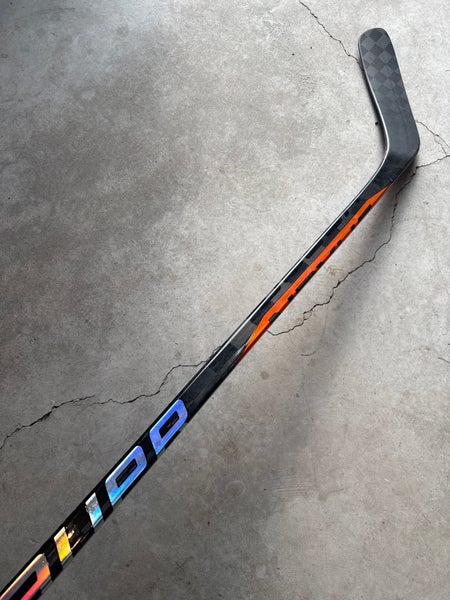 65 Flex Custom P28 intermediate Bauer Nexus Tracer LeftHand Hockey Stick Pro Stock NHL (New)