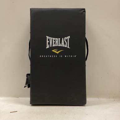 Used Everlast MMA STRIKING SHIELD Martial Arts Blocking Pad Senior 11725-S000493505