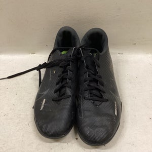 Used Nike Soccer Cleats Black Youth 07.5 11725-S000493248