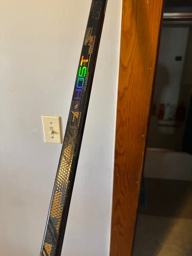 Junior CCM Xf ghost Right Handed Hockey Stick P90TM (New)