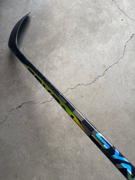 102 Flex P92 Senior Bauer Nexus Tracer Right Hand Hockey Stick Pro Stock NHL (New)
