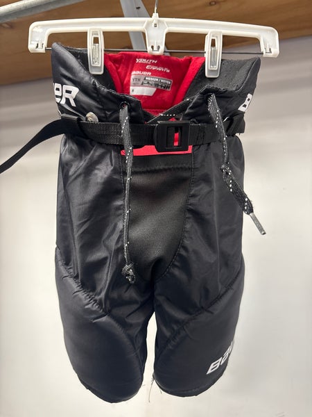 Youth Medium Bauer Lil Sport Hockey Pants (Used)