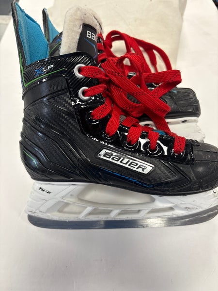 Bauer XLP Hockey Skates Regular Width 13 (Used)