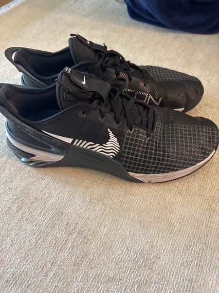 Black Men's Size M 12.0 (W 13.0) Adult Nike Metcon Shoes (Used)