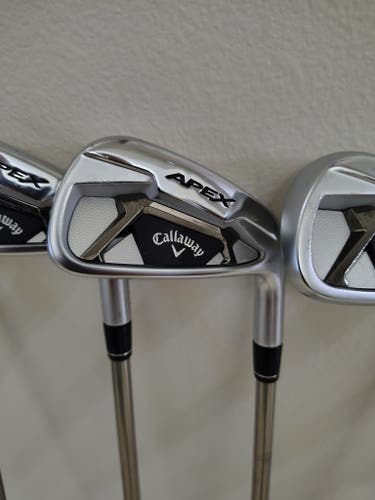 Callaway Apex 21 Forged Iron Set 5-AW Graphite Regular Flex Shafts