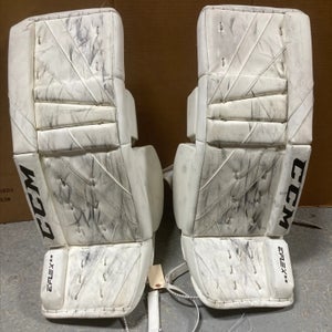Intermediate CCM Extreme Flex 5.9 Goalie Leg Pads | 30" + 1