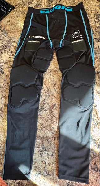New Vaughn Velocity VE8 padded goalie compression pant - Senior s