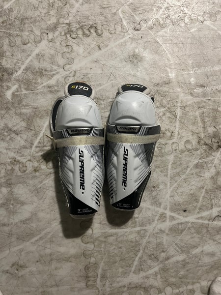 Youth Bauer Supreme 9" Shin Pads (Used)