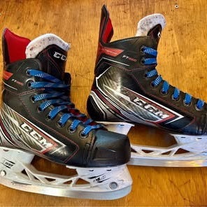 2019 CCM JetSpeed FT460 Hockey Skates Regular Width Size 2 (Used)