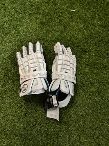 Maverik Shift Lacrosse Gloves Medium (New)