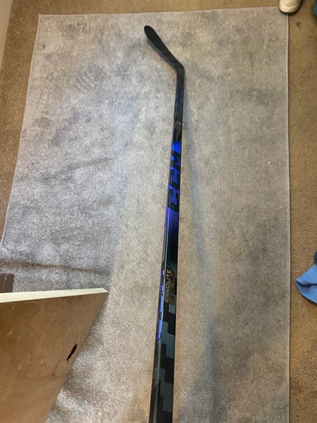 New Senior CCM RibCor Trigger 10 Pro P28 85 Left Hand Hockey Stick