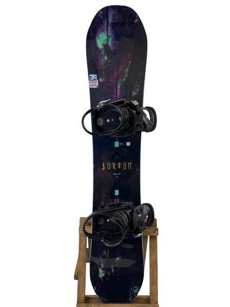BURTON DEJAVU 141×BURTON LEXA M 141cm Burton Deja Vu Snowboard W/ Burton Lexa Bindings