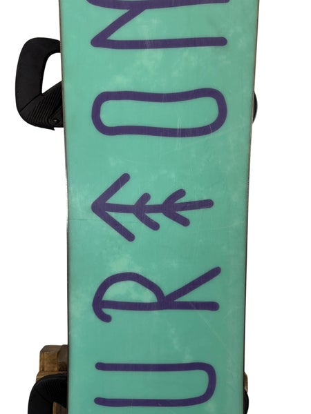 141cm Burton Deja Vu Snowboard W/ Burton Lexa Bindings