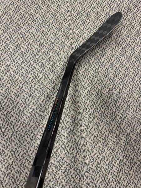 CCM Vizion 55 Flex P28 Curve Right Hand Stick - Pixallo.store (READ DESCRIPTION)