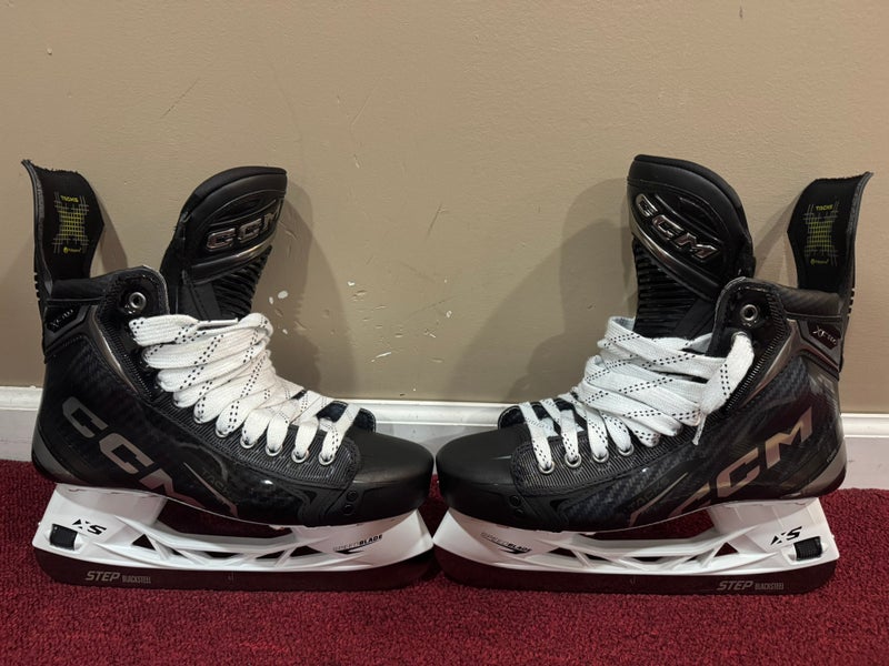 CCM Tacks XF Pro Hockey Skates Regular Width Pro Stock 9 (New) Item#TJXF9