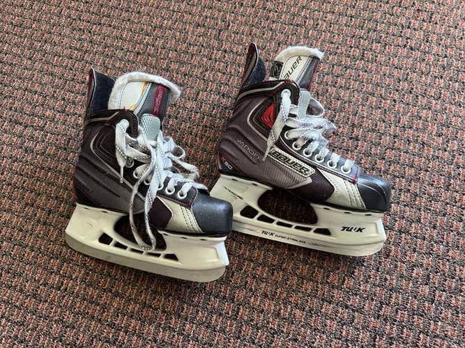 Bauer Vapor youth hockey skates size 3