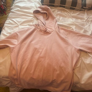 Men's XL Lululemon Sweatshirt (Used)