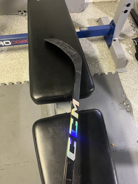 Youth CCM JetSpeed FT8 Pro Right Handed Hockey Stick P28 (Used)