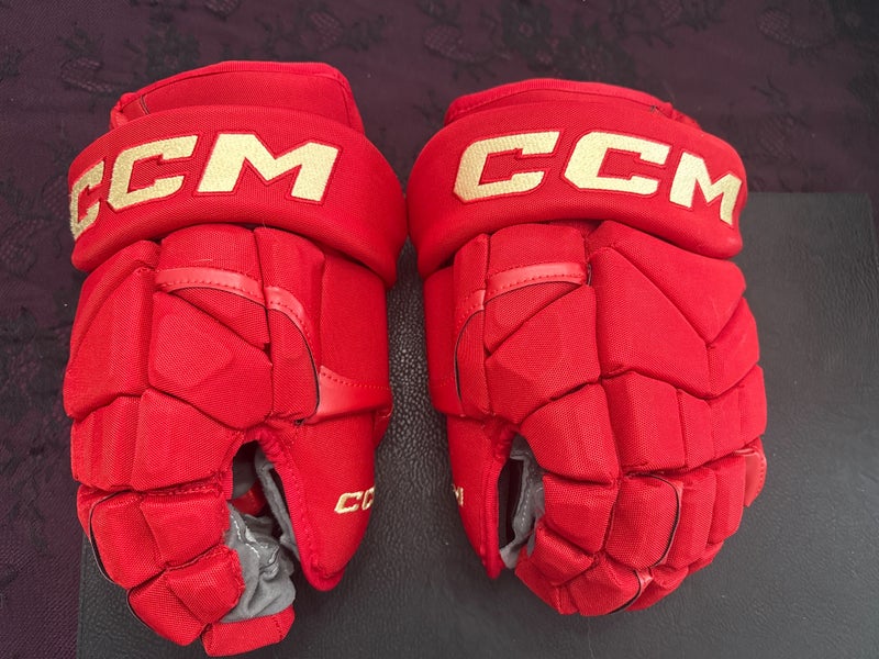 CCM hg12 Gloves 14" (Used)