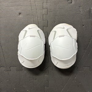 Large Adult Nike vapor select Arm Pads (Used)