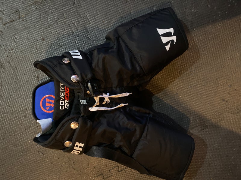 Youth Small Warrior Covert QR Edge Hockey Pants (Used)
