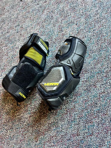 Senior Large Bauer Supreme Mach Elbow Pads (Used)