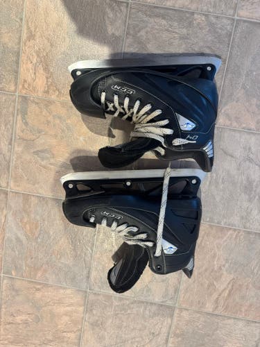 CCM 04 Hockey Goalie Skates Senior 8
